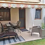 Sunny Apartment *