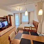 Apartment Sunny