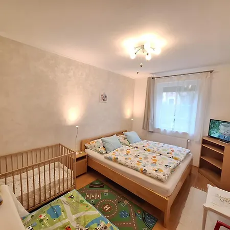 Sunny Apartman *